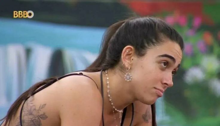 Giovanna Lima torceu o pé durante a primeira festa do BBB 24 e teve que usar uma bota ortopédica por cinco semanas. (Foto Instagram)