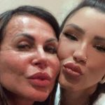 Jenny Miranda rasga o verbo após Gretchen afirmar que "não conhece" ela. (Foto: Instagram)