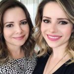 Sandy e Noely: A cantora e sua mãe exibem um estilo similar e uma beleza atemporal. (Foto Instagram)