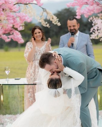 Maíra Cardi e Thiago Nigro, o famoso "Nerd do Mercado", também optaram por manter o segredo em torno de seu casamento. (Foto Instagram)