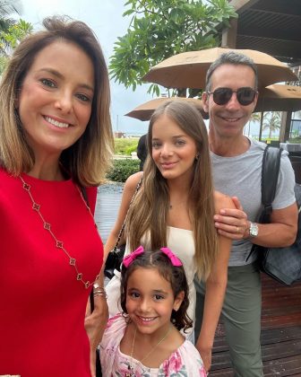 O jornalista César Tralli, casado com Ticiane Pinheiro, tem um relacionamento exemplar com Rafaella Justus, filha de Roberto Justus e Ticiane. (Foto Instagram)