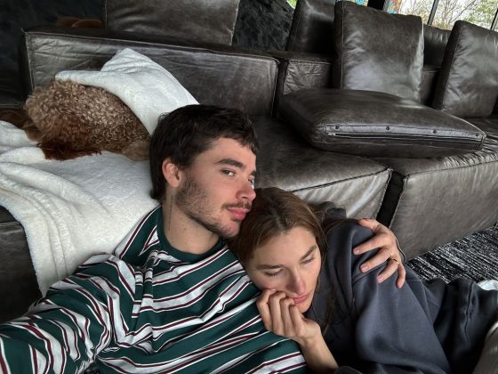 Inclusive, a união do casal foi celebrada pelo apóstolo Rina. Atualmente, ambos não frequentam mais a igreja. (Foto Instagram)