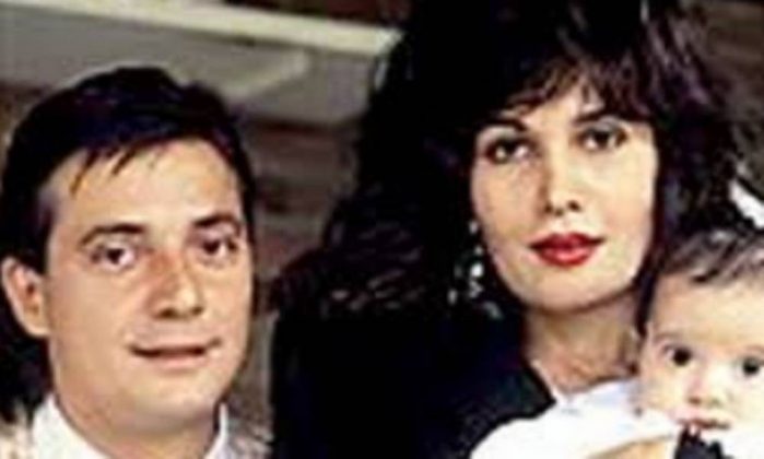 A artista plástica Cristina Karthalian foi casada com Fábio Júnior entre 1986 e 1990. Juntos, tiveram três filhos: Krizia, Tainá e Fiuk. (Foto Instagram)