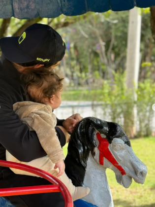 Seguidores elogiaram a família nas redes sociais. (Foto: Instagram)