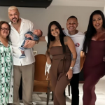 Gracyanne e Belo celebraram o Natal juntos após a separação. (Foto: Instagram)