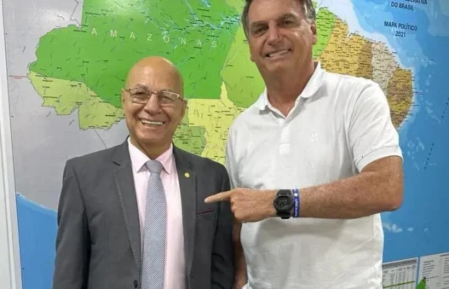 Deputado bolsonarista é apontado como suspeito de ter relações íntimas com menor de idade. (Foto: Instagram)