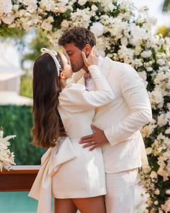 Já Andre declarou: “Tudo é novo, pois agora eu vejo, é você a luz”. (Foto Instagram)