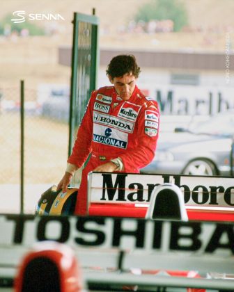 A série reforçou o impacto de Ayrton Senna nas gerações futuras. (Foto: Instagram)