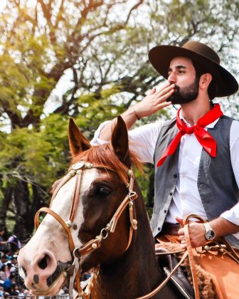 Matteus Amaral sobre a fama de 'campeão moral' do BBB 24: "Campeão da vida". (Foto Instagram)