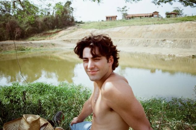 O cantor Lucas Pretti também escolheu o Uruguai, mais especificamente a badalada Punta del Este, para a virada do ano. (Foto Instagram)