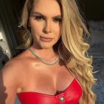 A modelo Bárbara Evans, filha da apresentadora Monique Evans, conquistou o público e venceu a sexta edição do reality. (Foto Instagram)