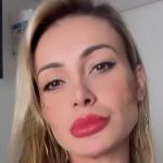 Andressa Urach interrompe gravações após procedimento nas partes íntimas. (Foto: Instagram)