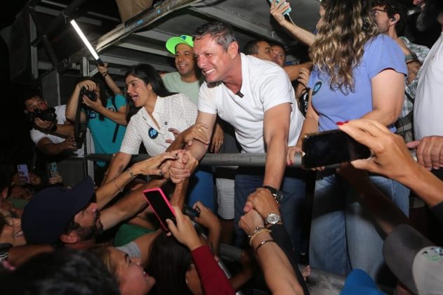 "Bem-vindo de volta, menino Neymar. Continue sua história por aqui, levando muita alegria ao torcedor santista e conquistando vários títulos para o Santos", afirmou o político. (Foto Instagram)