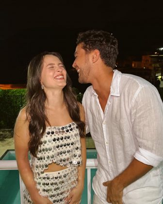 Larissa Manoela comemora relação com André Luiz Frambach: "Nós por todos os dias" (Foto: Instagram)