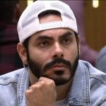 Fechando o top 5, o paredão entre os camarotes Carla Diaz, Fiuk e Rodolffo, também no BBB 21, arrecadou mais de 535 milhões de votos. (Foto Divulgação)