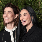 Fernanda Torres e Demi Moore posaram juntas em Londres. (Reprodução)