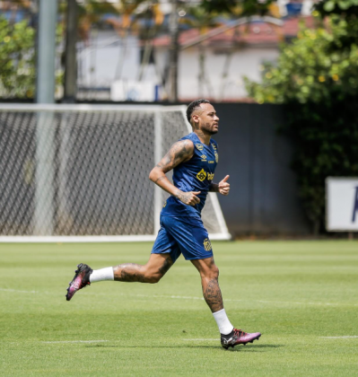 O jogador não explicou o motivo do uso do aparelho. (Foto: Instagram)