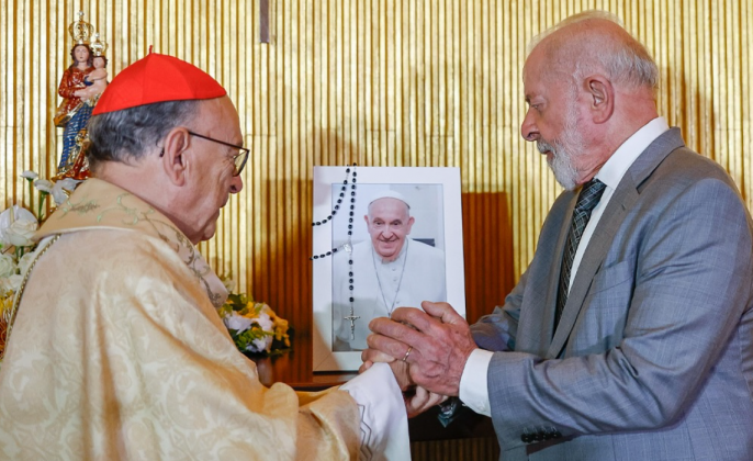 Lula participa de missa em saúde do Papa Francisco. (Foto: Instagram)