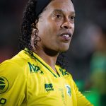 O ex-jogador de futebol Ronaldinho Gaúcho também fez questão de enviar felicitações. (Foto Instagram)