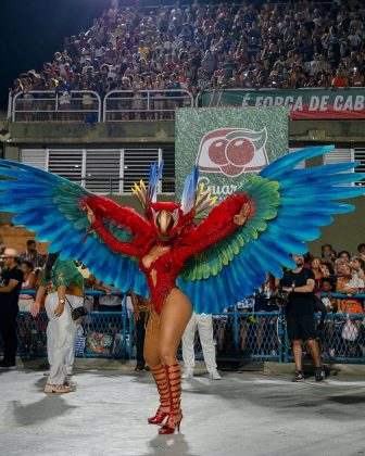 Isabelle Nogueira tem a chance de seguir os passos de Paolla e se tornar uma rainha de bateria inesquecível. (Foto: Instagram)