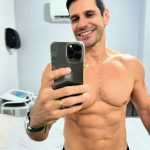 Alexandre Barillari, aos 51, exibe corpo sarado e agita a web! (Foto: Instagram)