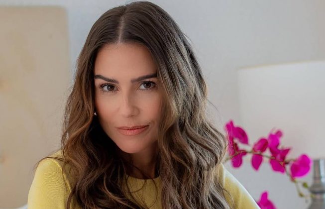 Deborah Secco revela motivo de pausa na carreira como atriz de novela (Foto: Instagram)