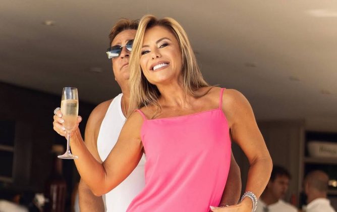 Poliana Rocha revela qual o segredo para "esquentar" o casamento com Leonardo (Foto: Instagram)