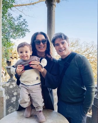 Claudia Raia compartilha momentos de viagem em Portugal com a família (Foto: Instagram)