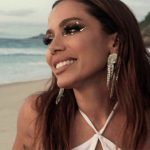 Anitta afasta polêmica e fala sobre relacionamento com a mãe: "Sempre esteve ali para mim" (Foto: Instagram)