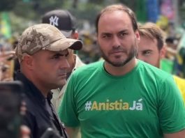 Carlos Bolsonaro se revolta na web após fracasso em ato por anistia no Rio (Foto: Instagram)