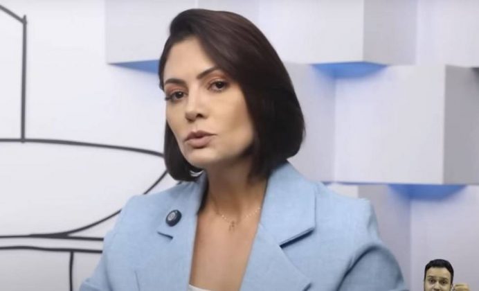 Michelle Bolsonaro se manifesta sobre acusações do ex-assessor de Bolsonaro contra ela (Foto: YouTube)