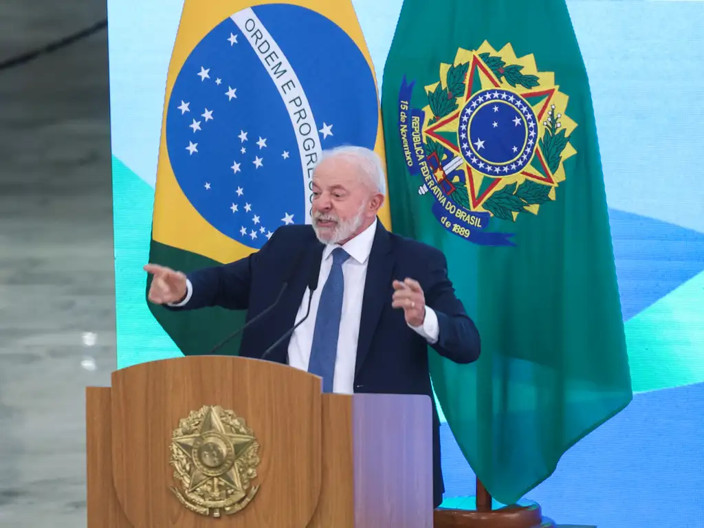 Lula elogia manifestações contra anistia e PEC da blindagem: "Estou do lado do povo" (Foto: Agência Brasil)