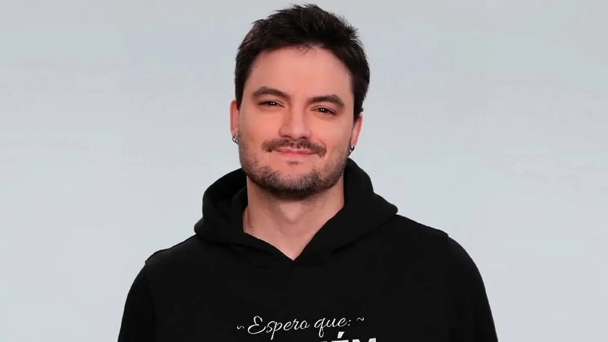 Felipe Neto vence ação por danos morais contra blogueiro bolsonarista (Foto: Instagram)