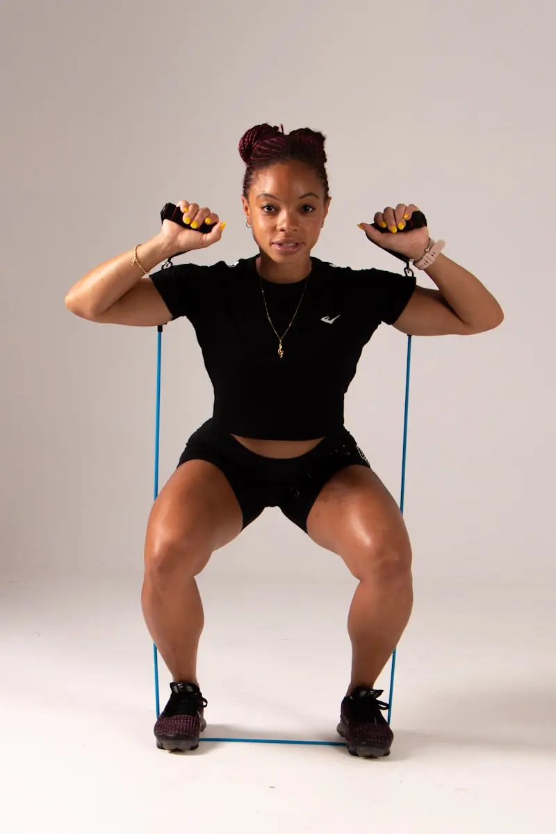 Exercitar as pernas é investir em saúde metabólica (Créditos: Unsplash / Luke Aguaita)