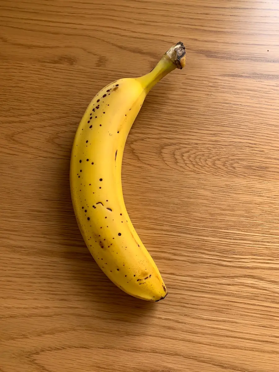 Os antioxidantes da banana combatem o envelhecimento celular (Créditos: UnsplashSurendran MP)