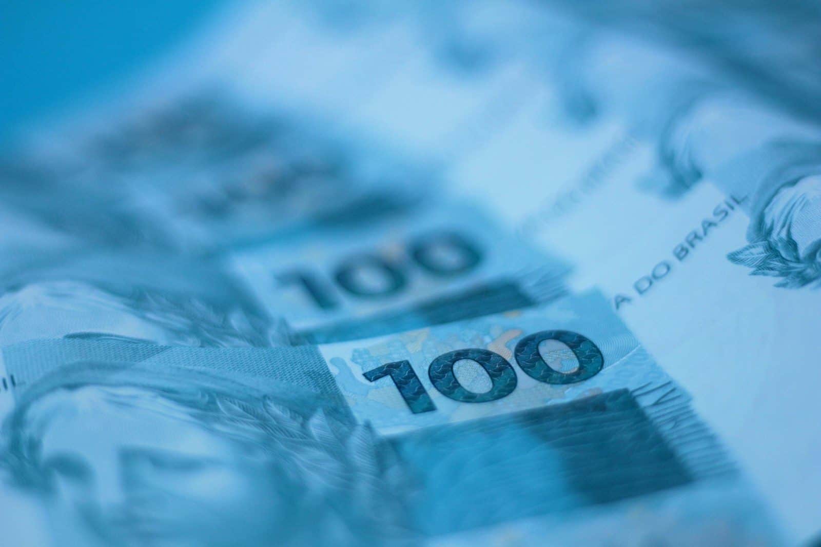 Juros básicos menores podem impactar financiamentos e empréstimos. (Créditos: Unsplash Daniel Dan)