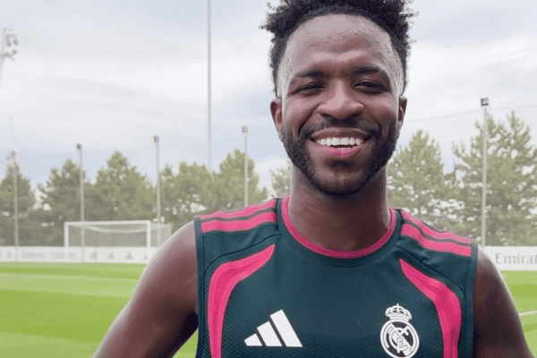 Mudanças de Vini Jr. chamam atenção após retorno ao Real Madrid