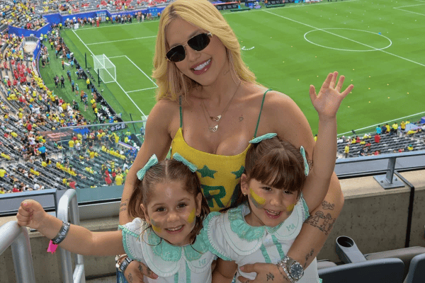 Virginia Fonseca comemora alta das filhas após cirurgia