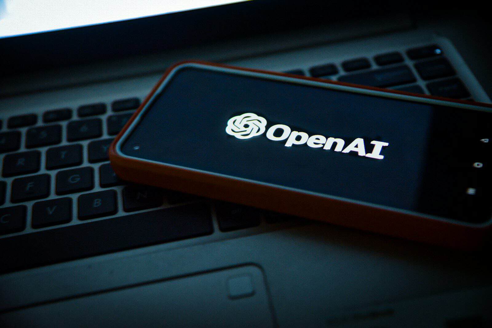 Especialistas reforçam práticas para proteger a privacidade na internet. (Créditos: Unsplash Levart_Photographer)