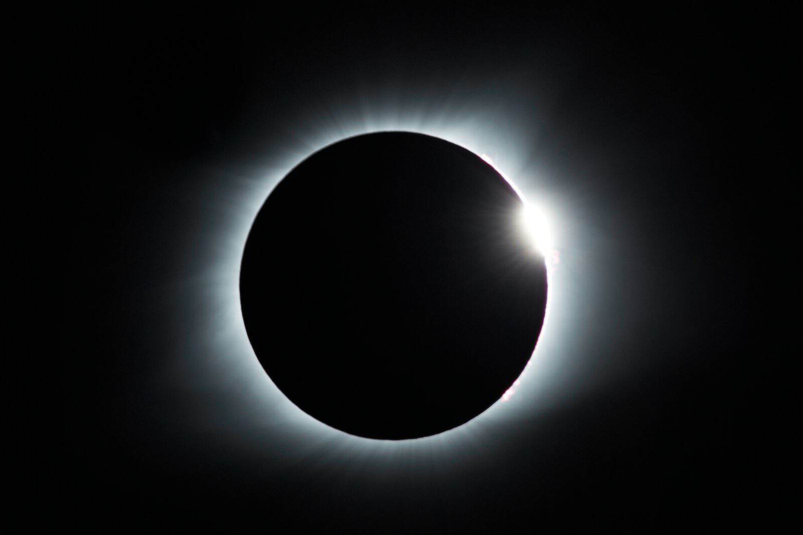 Semana promete reflexões importantes para os signos (Créditos: Unsplash / Mathew Schwartz)