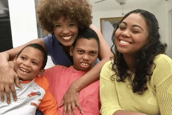 Isabel Fillardis fala sobre maternidade atípica e desafios com os filhos