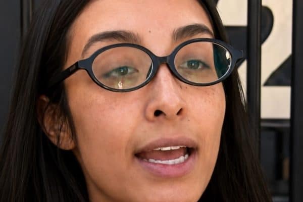 Mulher se pronuncia após esfaquear suspeito de abusar de sua filha: “Ouçam a criança”