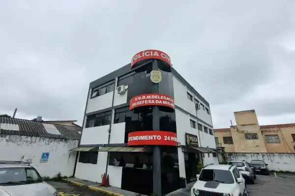 Suspeito invade residência na zona sul de São Paulo, abusa de jovem e é detido após tentativa de fuga