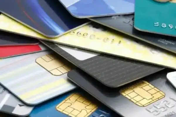 Metade das renegociações do Desenrola Brasil trata de dívidas no cartão de crédito
