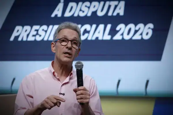 Tarcísio de Freitas oficializa candidatura ao governo de SP e declara patrimônio de R$ 2,7 milhões