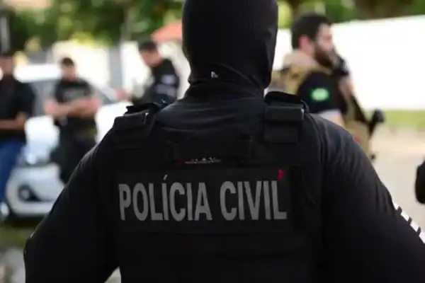 Médico é detido por violência sexual contra adolescente de 17 anos