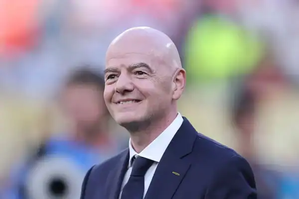 Fifa responde às pressões contra Gianni Infantino e reafirma apoio ao seu mandato