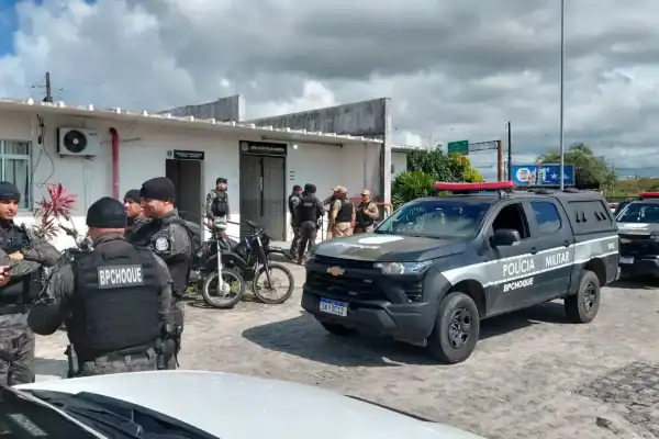 Três suspeitos mortos e armas apreendidas após confronto com a polícia na Grande João Pessoa
