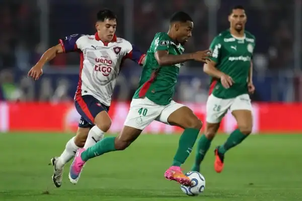 Manchester City demonstra interesse em Allan, mas Palmeiras reluta em vendê-lo
