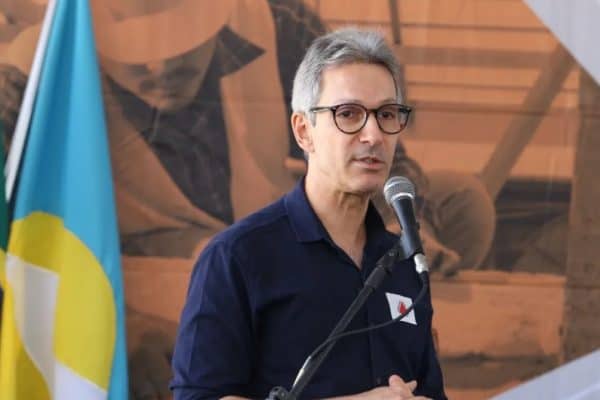 Zema propõe nova reforma da Previdência com correção pela expectativa de vida